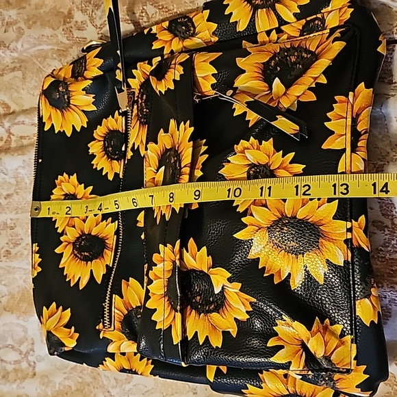 Sunflower Mini Backpack with Shoulder strap - Picture 8 of 9